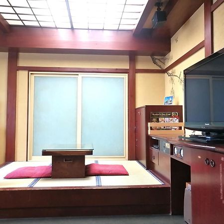 Hotel Tsukinoakari月燈 姫路城隣 (Adults Only) Himeji Exterior foto